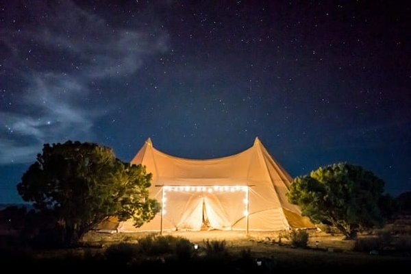 Comment réserver un camping à Sanary sur Mer avec un bon plan tourisme ?